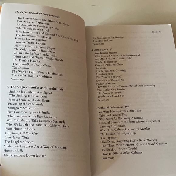 The Definitive Book of Body Language by Pease - Picture 5 of 5